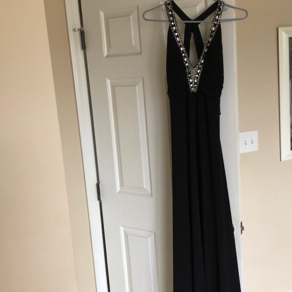 Strapped crossback prom dress